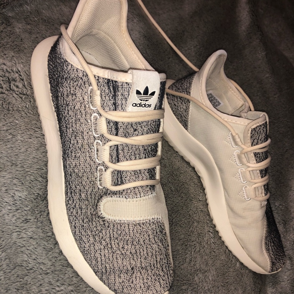 adidas tubular shoes